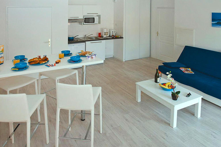 Private kitchen 2, Coastal Escape for 6 in Normandy, Calvados