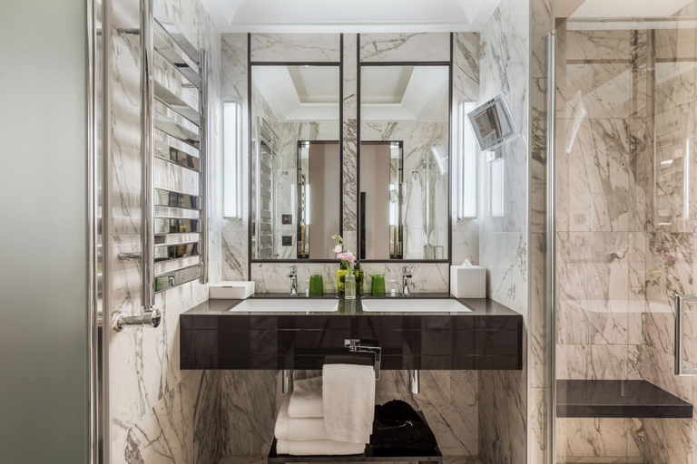 Bathroom 5, Maison Albar - Le Victoria, Alpes-Maritimes