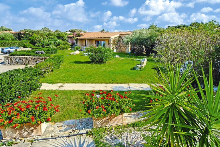 Pool, Apartment in Palau Near Surf Paradise, Olbia-Tempio
