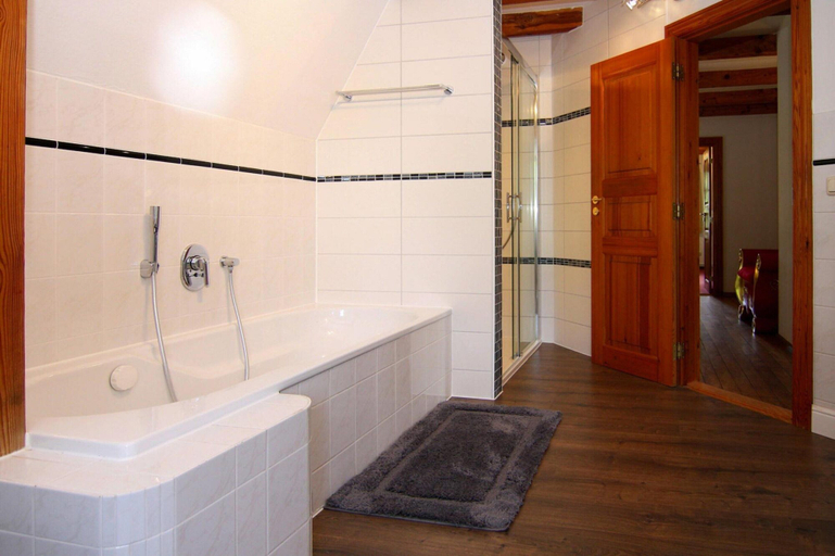 Bathroom 5, Ferienhaus Monika in Wendorf im Bernstein Resort, Ludwigslust-Parchim