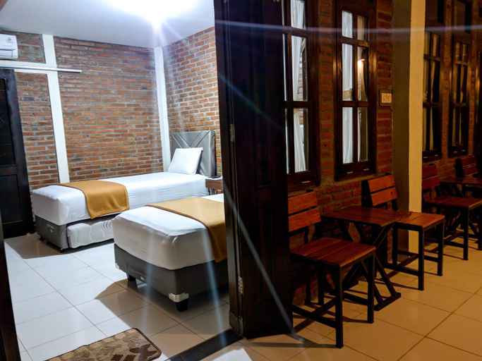 Bedroom 14