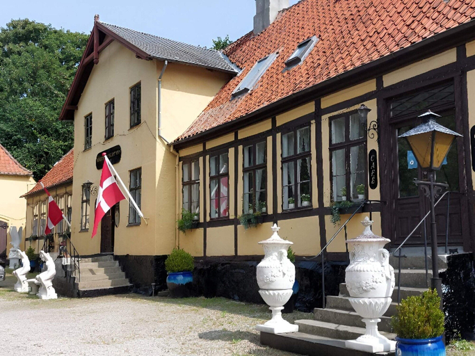 Exterior 3, 2-person Room in a Hotel in Tranekaer, Langeland