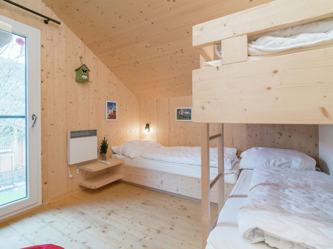 Bedroom 2, Appealing Chalet With hot tub, Murau