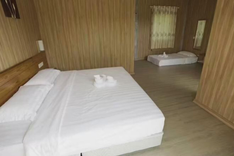 Bedroom 3, Rich Villa Resort Semporna, Semporna