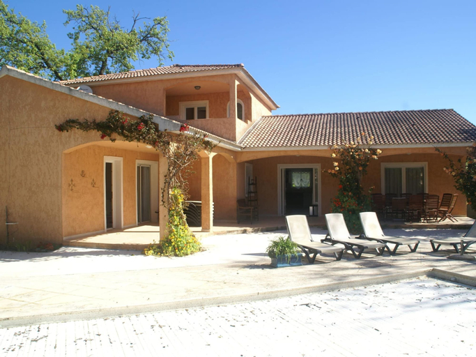 Exterior 4, Villa in Moriani-plage With Sea View, Haute-Corse
