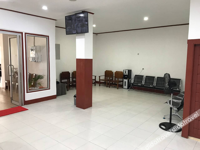 Others 2, Homy Inn & Cafe, Ketapang