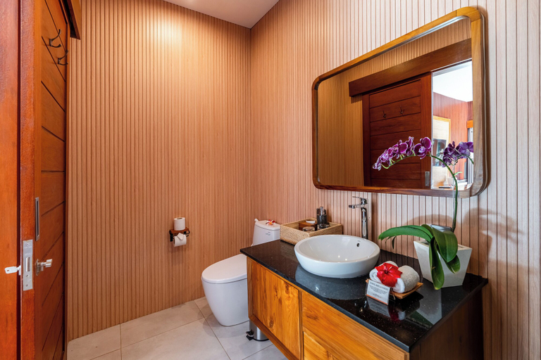 Bathroom 3