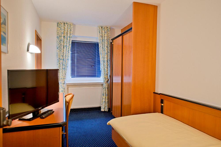 Bedroom 8
