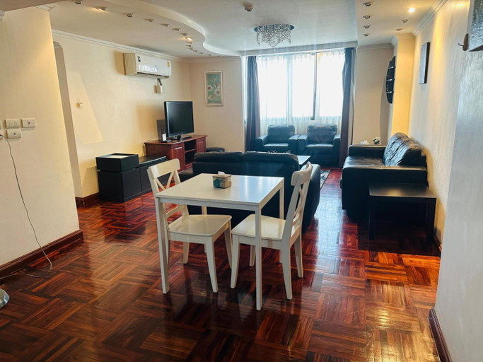 Dining Room 12