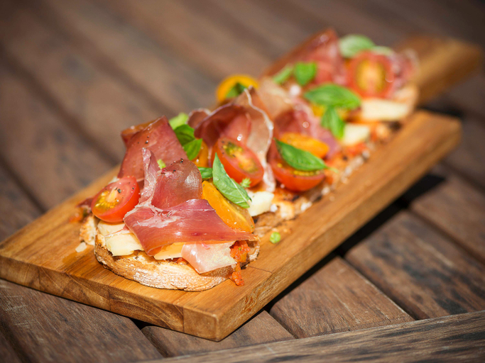 Food & Drinks 21