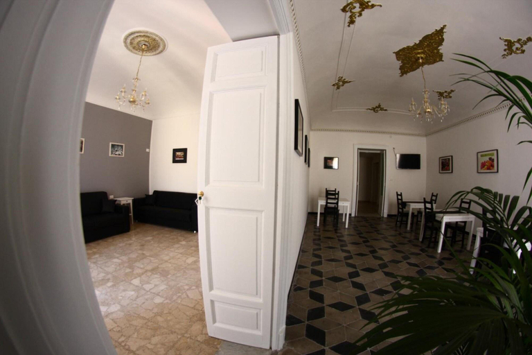 Public Area 3, Gualtiero Camere & Suite, Catania