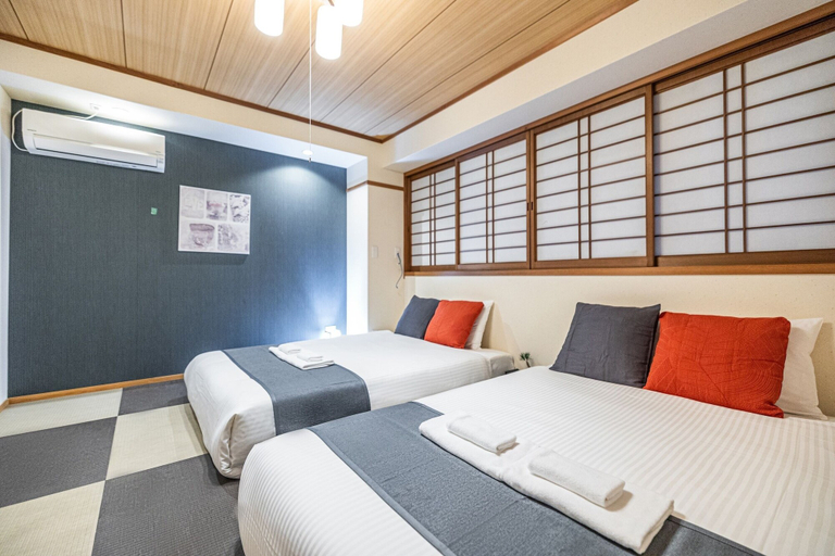 Bedroom 2, Home Sakaisuji Honmachi, Osaka