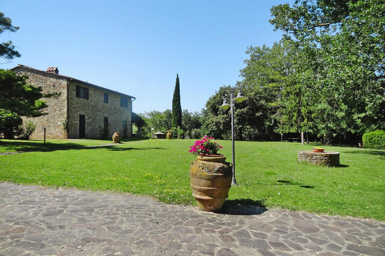 Others 2, Villa in Montaione With Pool & Olive Oil, Florence