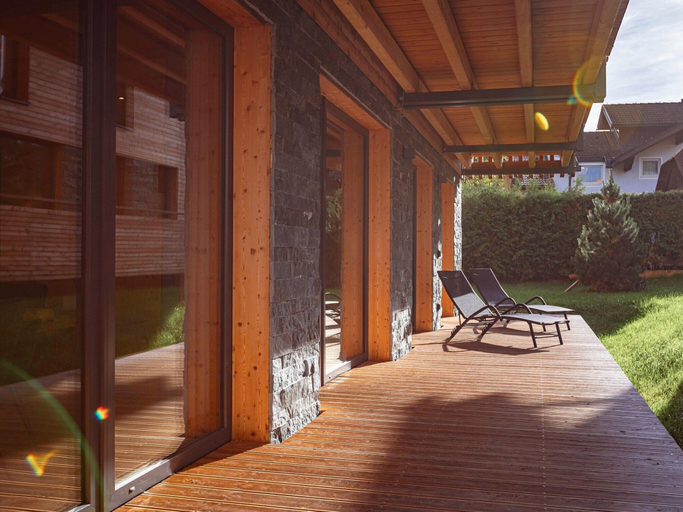 Others 5, Apartment with Finnish Sauna and pool No Deposit, Murau