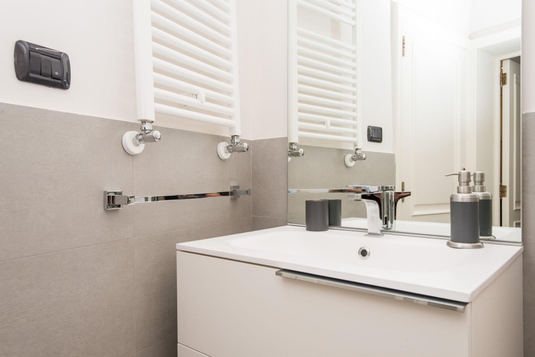 Bathroom 4, Il Garbino Suite And Apartment, Lecce