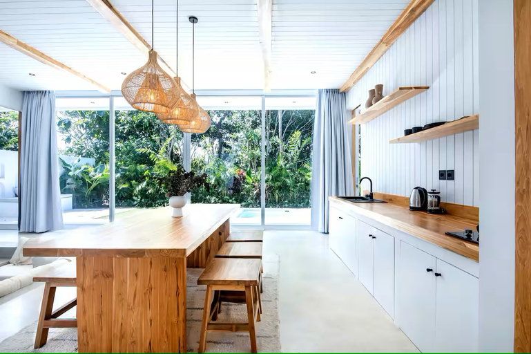 Others 4, VIlla Alexis Lane 5 - Vibrant 2BR Villa, 4min to Bingin's Beach Bliss, Badung