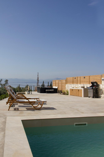 Sport & Beauty 2, Endogeios Luxury Villas, Peloponnese