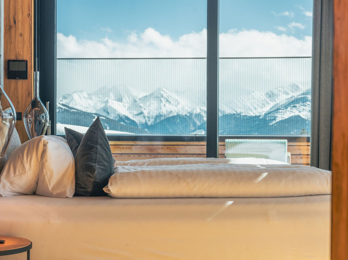Bedroom 2, Apartment in Kaltenbach With Ski-in Access, Schwaz
