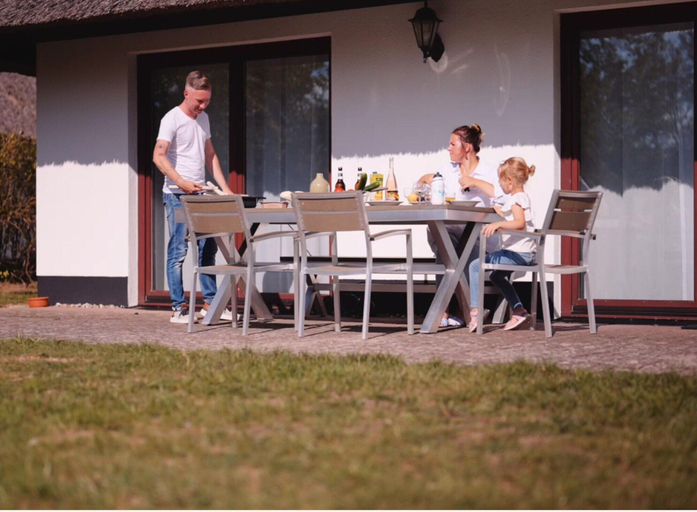 Balcony, Ferienhaus in Mecklenburg-vorpommern mit Tropenpool & Spa, Rostock
