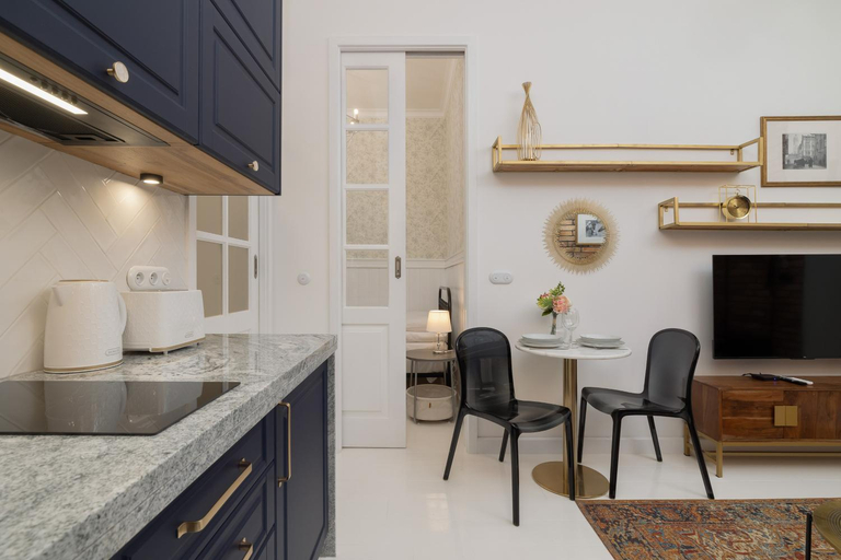 Others 3, Dietla One Bedroom Apartments with Air Conditioning & Balcony by Noclegi Renters, Kraków City