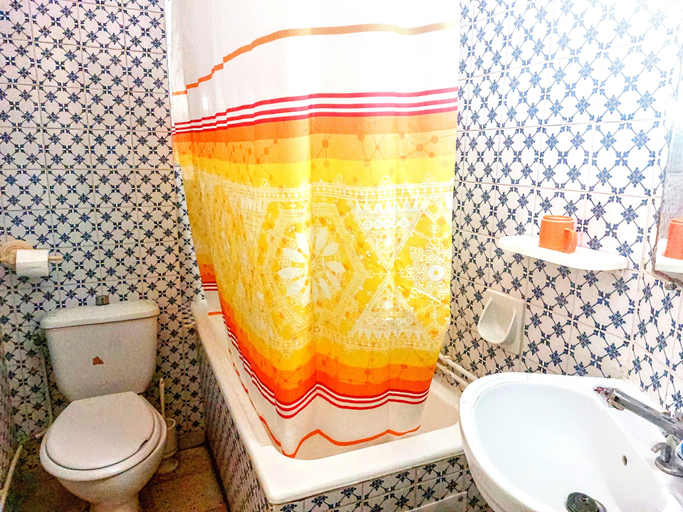 Bathroom 4, Hôtel Résidence Monia, Sousse Médina