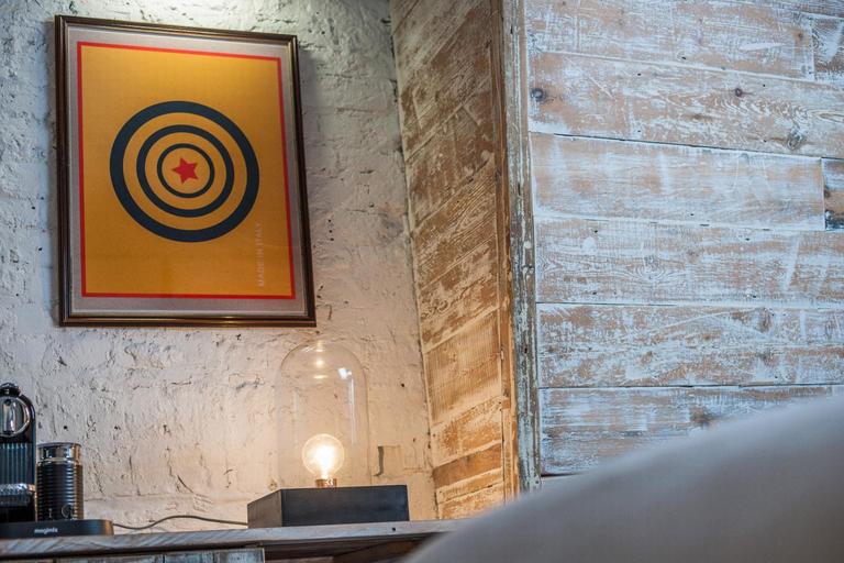 Others 3, The Tommyfield Hotel, London