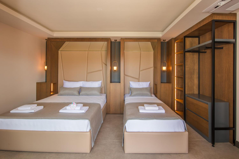 Bedroom 2, Orka World Hotel & Aqua Park, Fethiye