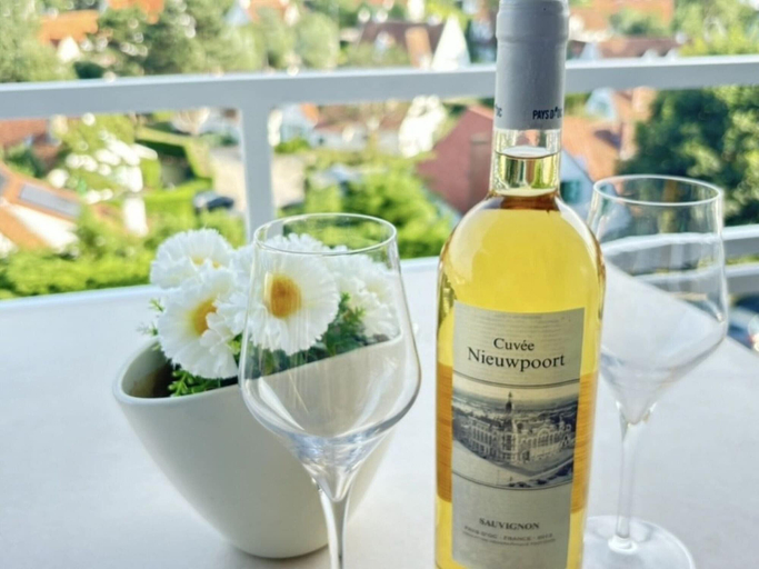 Food & Drinks, Cosy Apartment With Terrace Near Beach, West-Vlaanderen