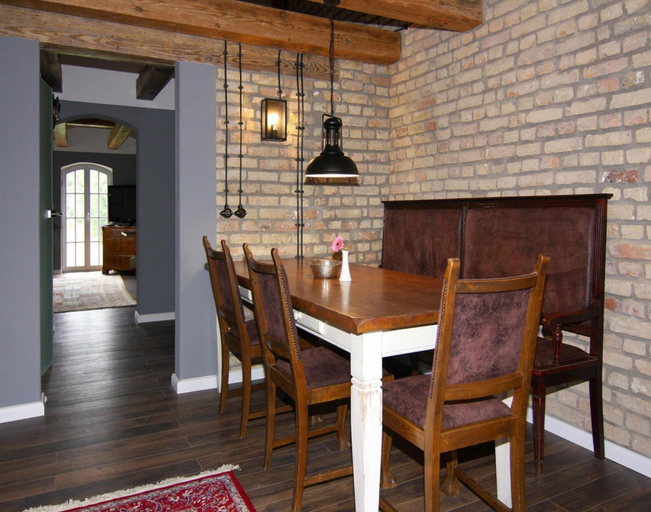 Dining 2, Exklusive Wohnung Birgit mit Sauna in Wendorf, Ludwigslust-Parchim