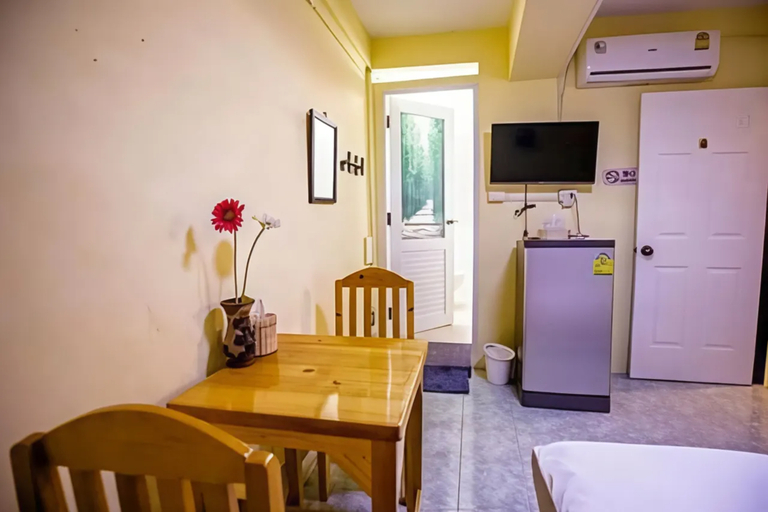 Others 4, Sleepcase Hostel, Don Muang