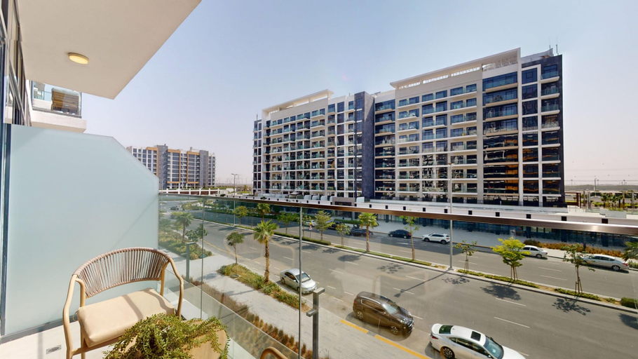 Room 3, Al Meydan - Azizi Riviera 44 - 218, Dubai