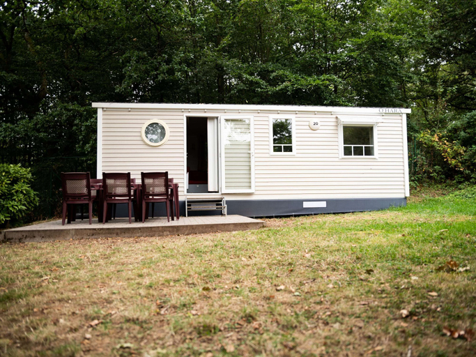 Exterior 2, Fine Chalet With Microwave Located in the Ardennes, Namur