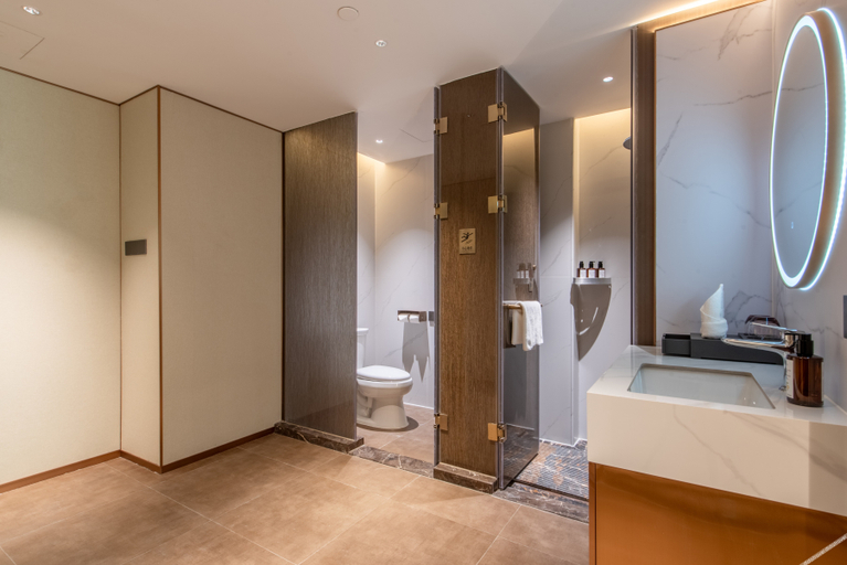 Bathroom 4, Meilun Hotel Shenzhen Bao’an Airport, Shenzhen