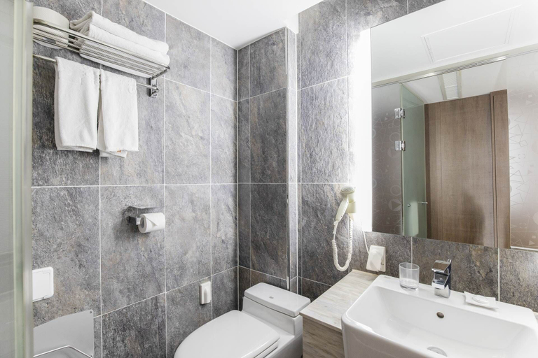 Bathroom 4, HOTEL ELORA, Yongin
