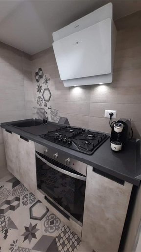 Others 4, Casa MaLu 18 Cin I T 0 7 1 0 3 3 B 4 0 0 0 8 8 3 3 2, Foggia