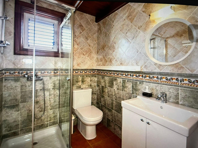 Bathroom 3, Beautiful Villa in Playa Blanca, Las Palmas