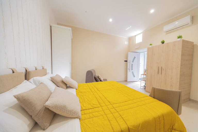 Bedroom 4, Le Porte di Pompei, Salerno