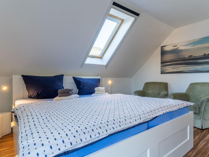Others 2, Comfortable holiday apartment in St. Peter Ording, Nordfriesland