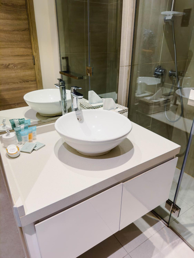 Bathroom 5, Naseem - Studio One Tower, Dubai