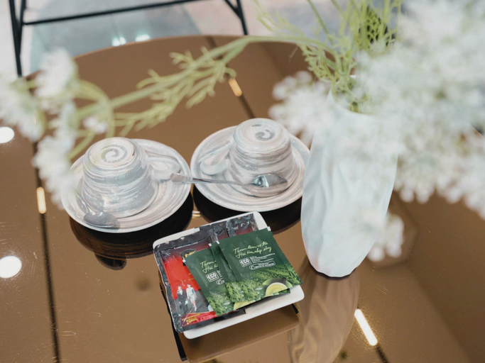 Food & Drinks, Midtown Citypoint Central Suites, District 7