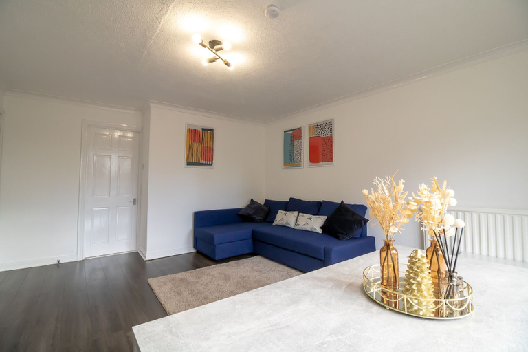 Others 3, Stunning 2-bed Apartment in Washington, Sunderland