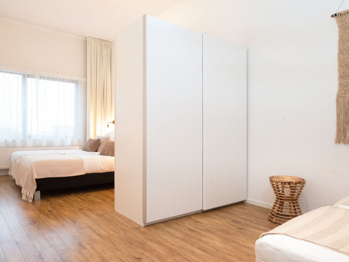 Bedroom 3, Modern Apartment With a View of the Scheveningen Harbor, The Hague