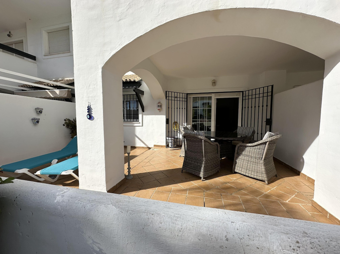 Terrace/patio, 2 Bed-sleeps 4-private Patio-pool-aircon, Málaga