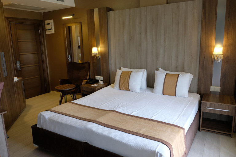 Bedroom 4, Royal Capital Hotel Thermal & SPA, Yıldırım