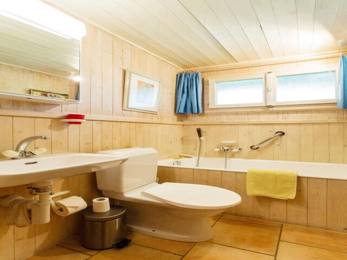Bathroom 4, Cosy Chalet With top View, Pays-d'Enhaut