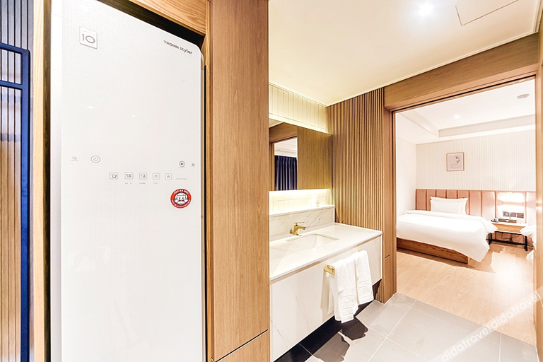 Bedroom 4, Hotel Lazy Heaven, Masan