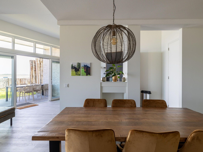 Dining 5, Holiday Home Sint-annaland Near Zeeland Beach, Tholen