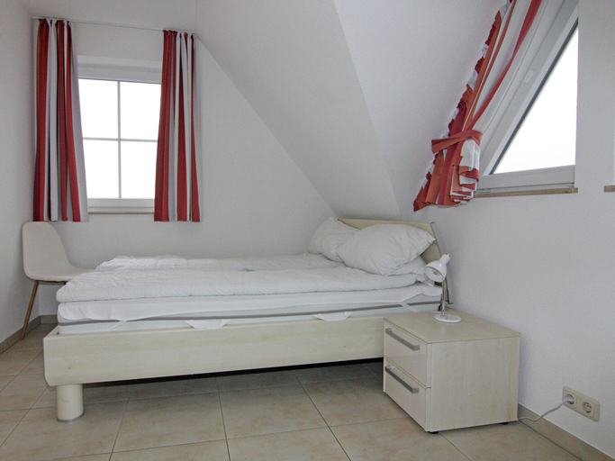 Room 5, Ferienwohnung Seemoewe im Faehrhaus Vieregge, Vorpommern-Rügen