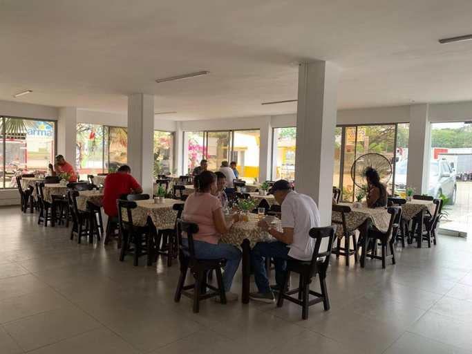 Food & Drinks 5, La SOSTA, Palmira