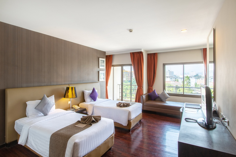 Bedroom 12